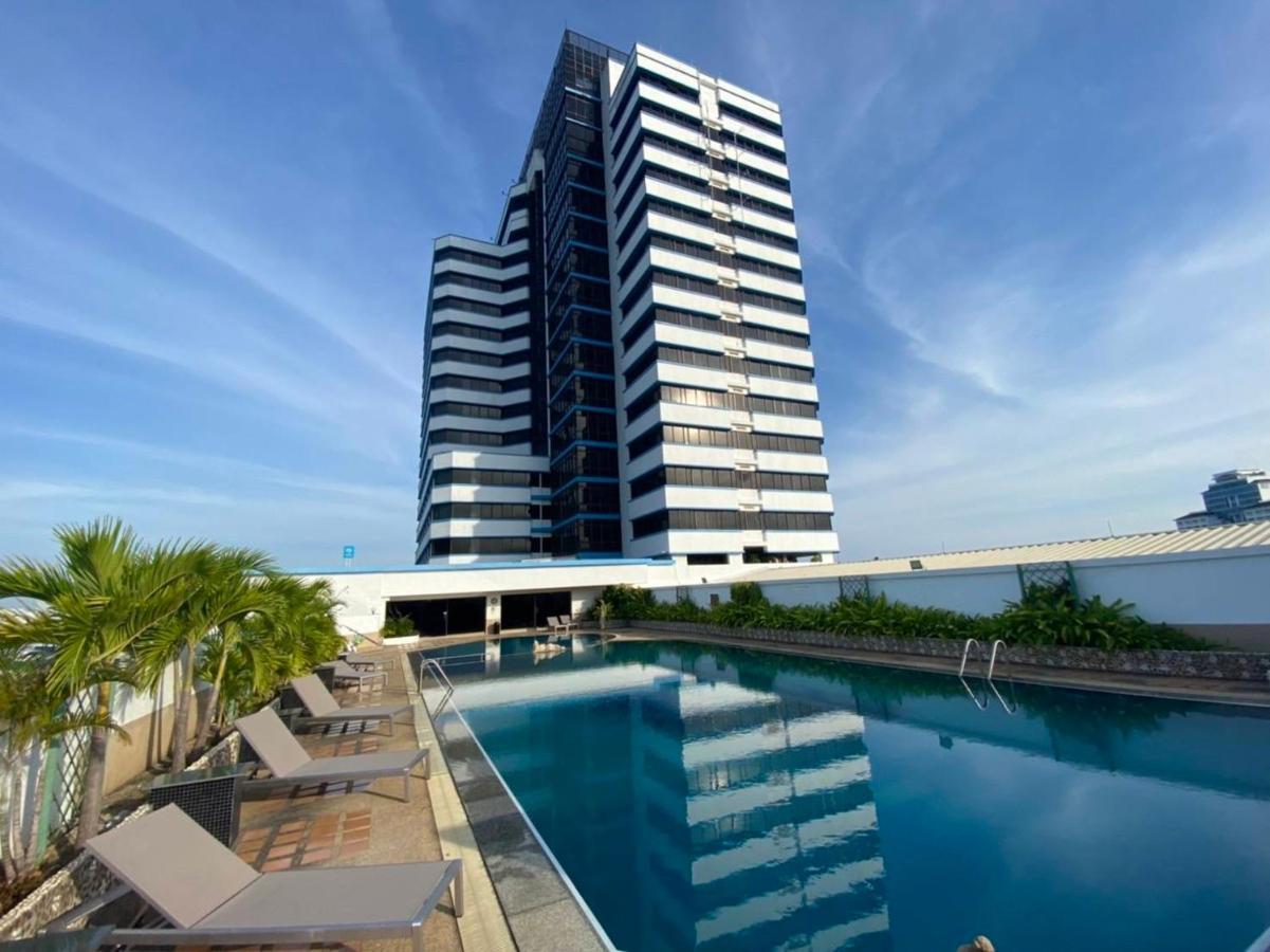 Royal Phuket City Hotel - Sha Extra Plus מראה חיצוני תמונה